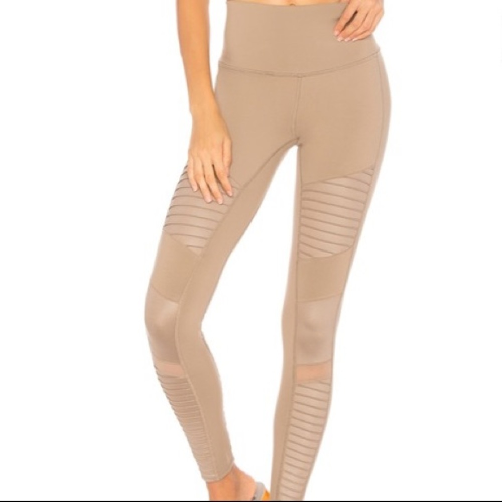 ALO yoga High-Waist Moto Legging- sz S-worn once!